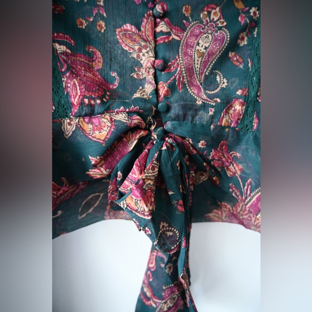 Band Of The Free River Deep Paisley Blouse - Picture 6 of 10